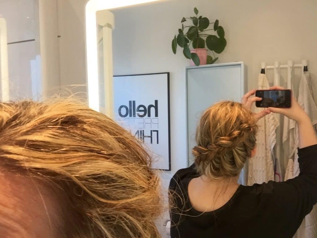 selvforkælelse, frisør, fletning, selfie