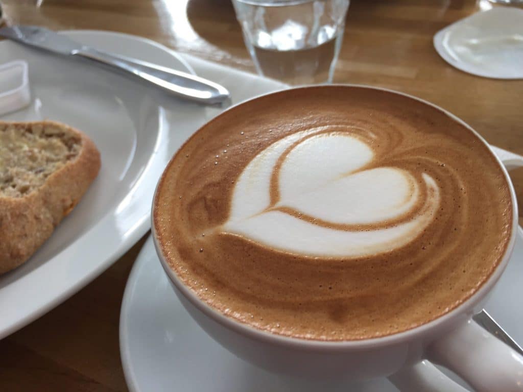 god, flat, white, flat white, stress, kaffe, coffee, arbejde