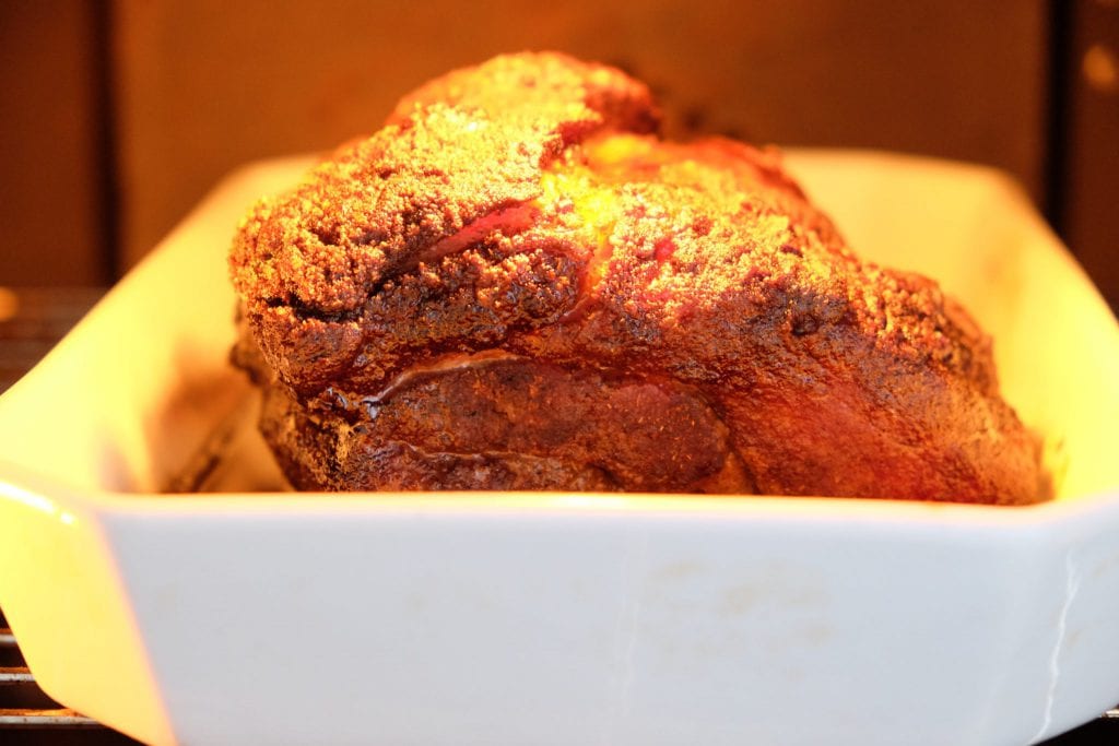 pulled, pork, opskrift, marinade, langtidsstegt, lækkert, velbekomme