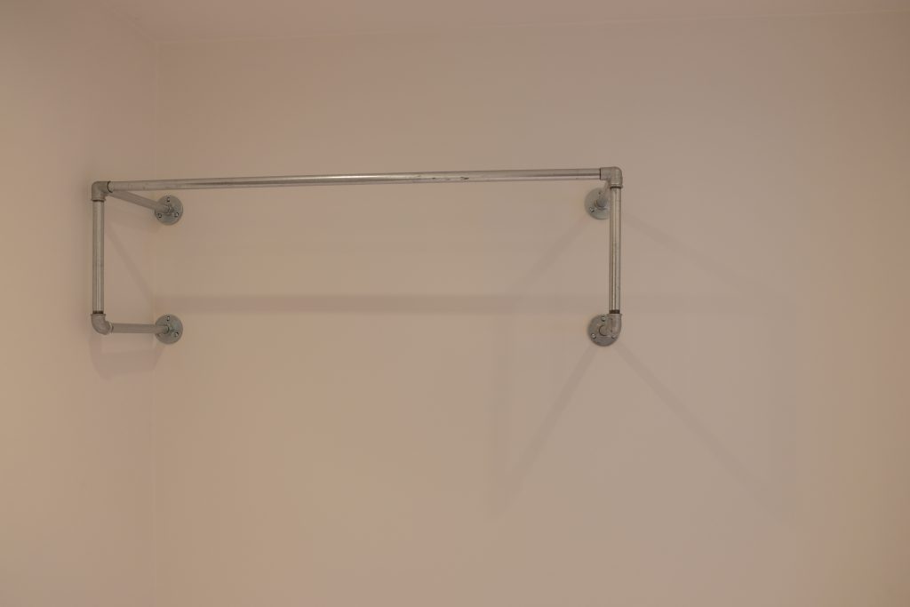 gangen, renovering, garderobe, vandrør, julelys